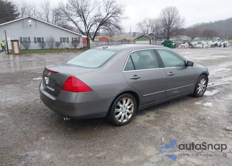 2006 Honda Accord 3.0 Ex from USA, damaged, VIN 1HGCM66566A064278